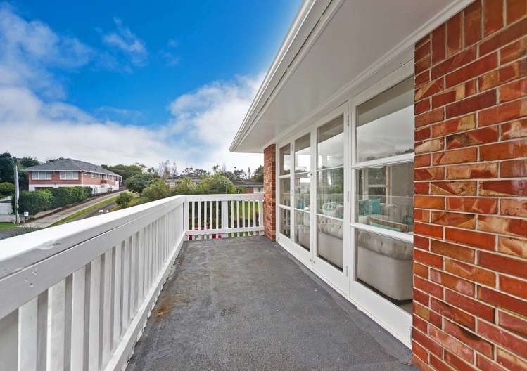 23 Divich Avenue Te Atatu South_11