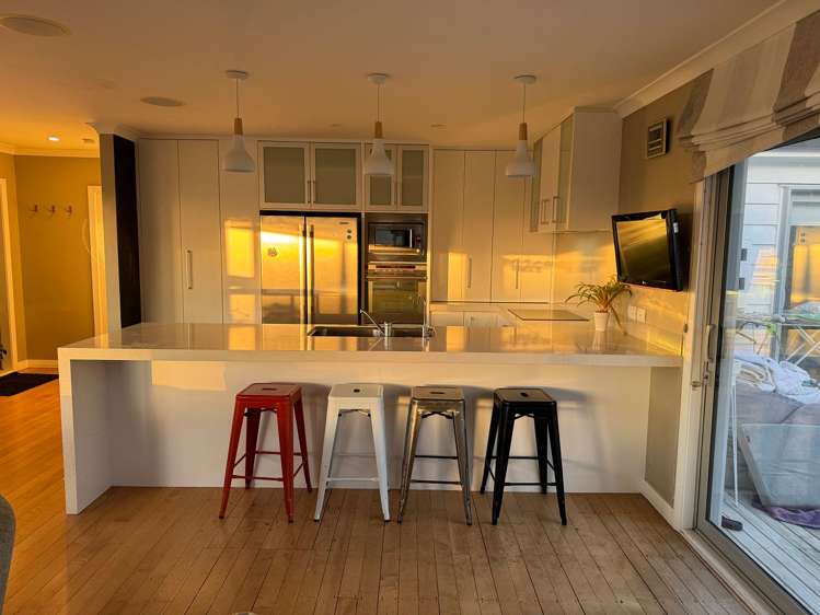 2/17 Commodore Parry Road Castor Bay_7