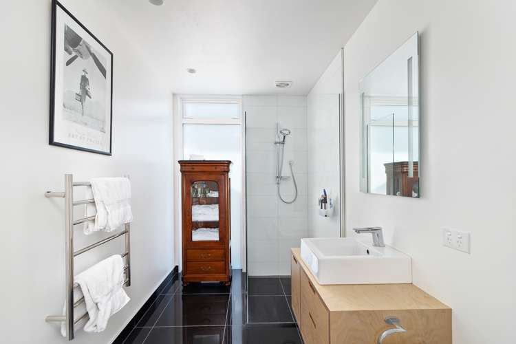 9 Eban Road Redwood Valley_16