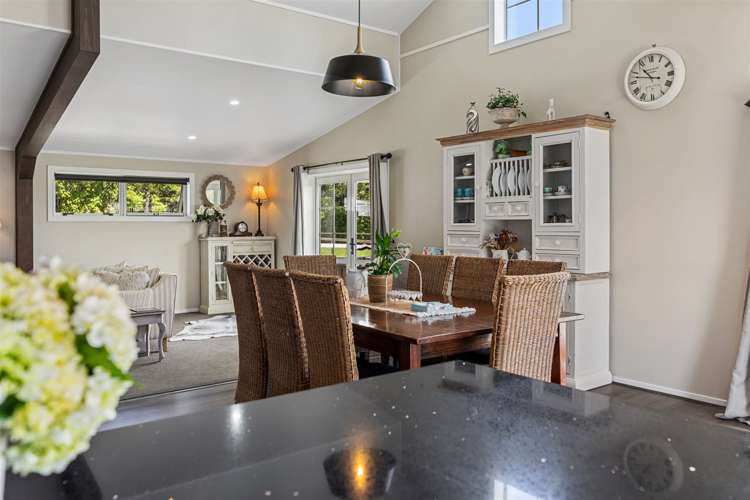 11 Sarona Park Drive Kaimai_5