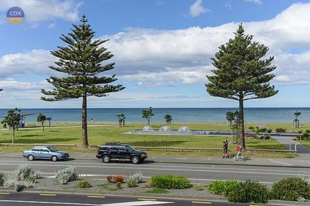 451 Marine Parade Napier South_1