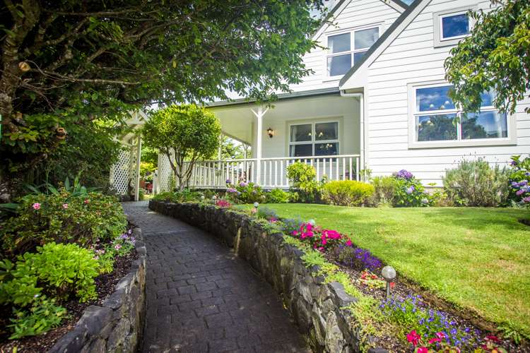 10 Wantwood Grove Churton Park_26