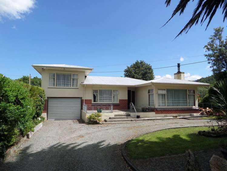 42 Harrison Street Featherston_0