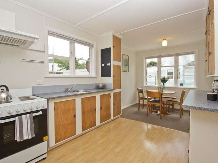 13 Pearce Crescent Taita_9