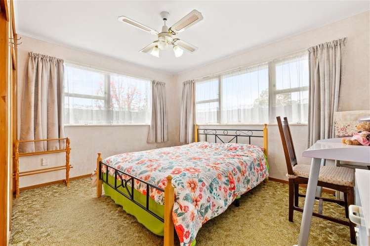 15 Sunline Avenue Massey_5