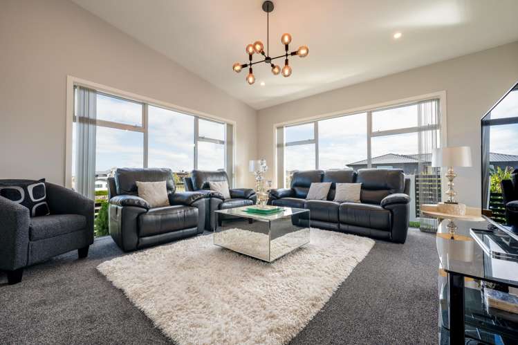 28 Meadowstone Street Gleniti_6