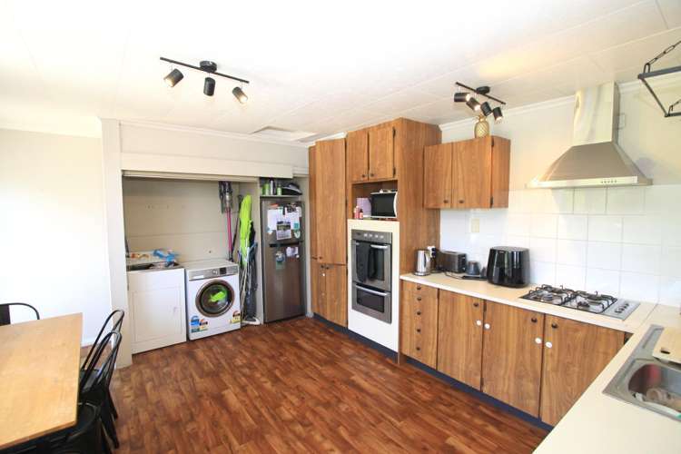 19 Miro Street Merrilands_5