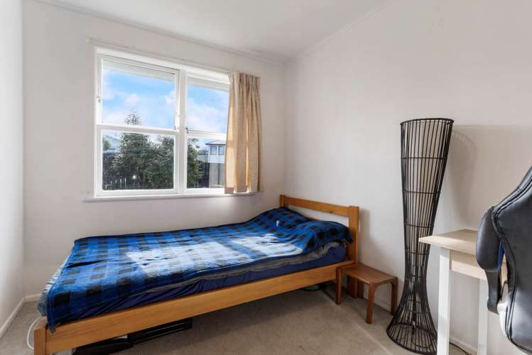 22 Sarona Avenue Glen Eden_13