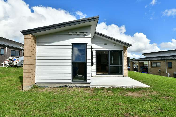 16 Taupata Lane Helensville_14