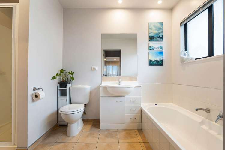 66b Grand Drive Orewa_12