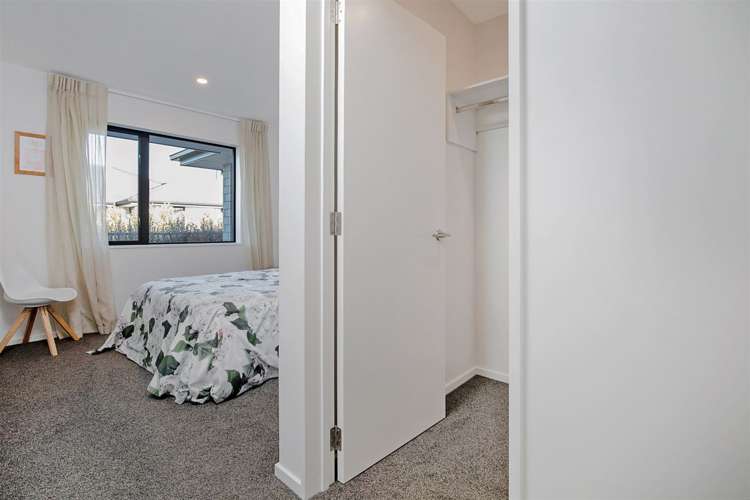 17 Owen Drive Darfield_16