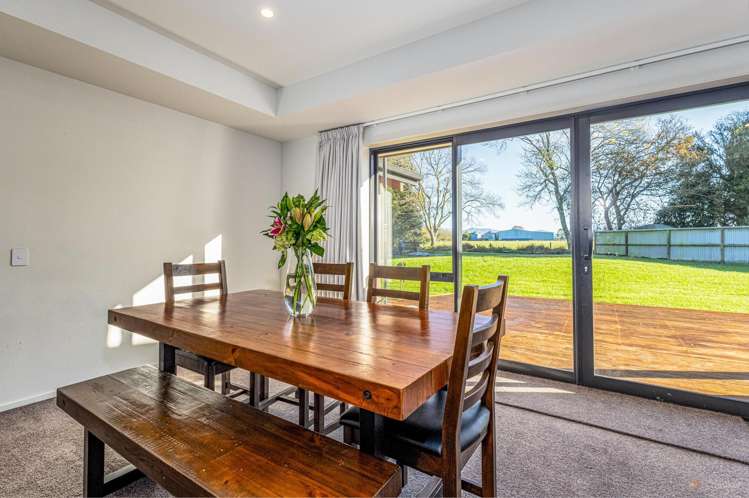 123 Oak Street Orari_6