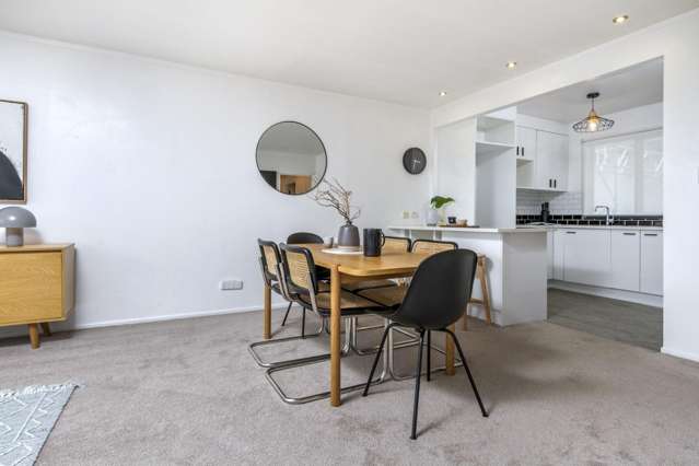 7/14 Willcott Street Mount Albert_3