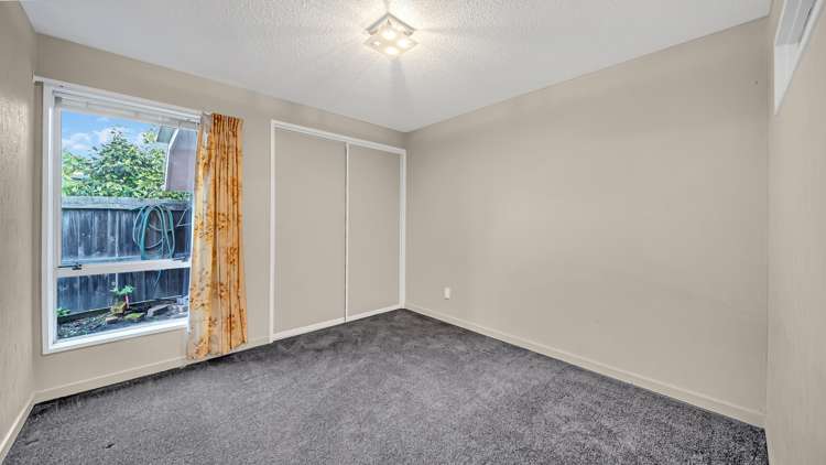 2/52a Berkshire Drive Avonhead_15