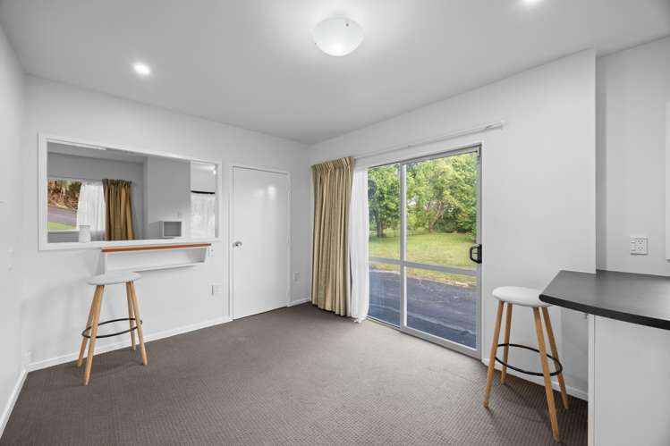 274 Forest Hill Road Waiatarua_27