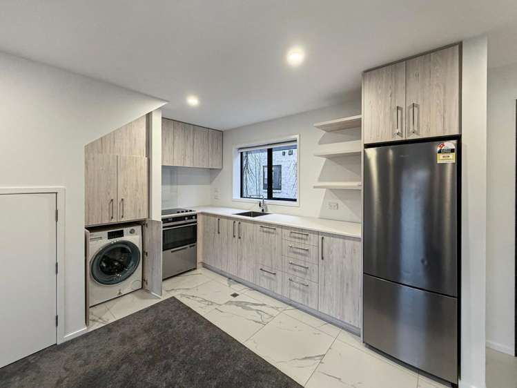  2/5 Shearer Avenue Papanui_1