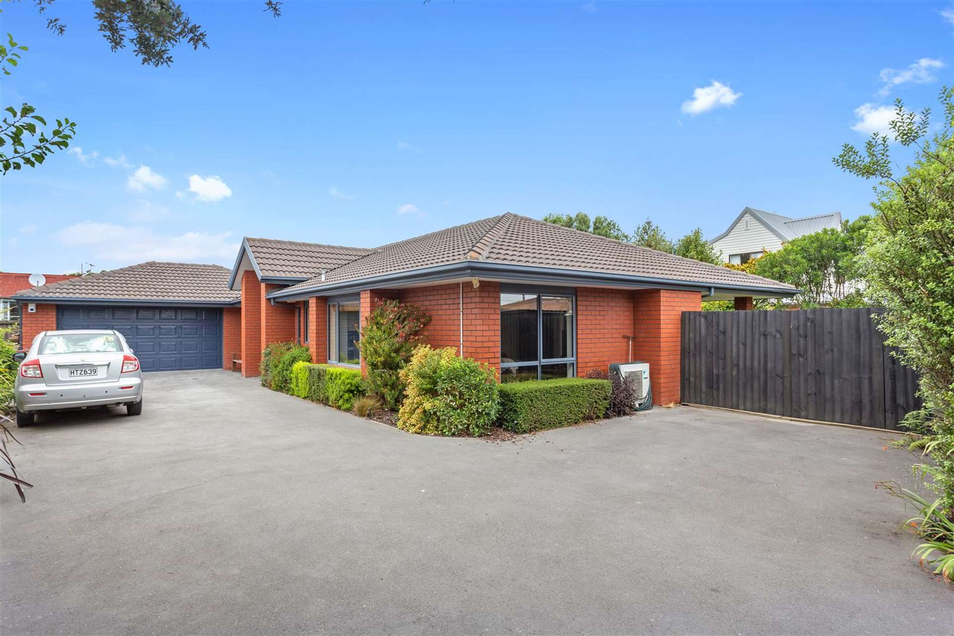 50b Coopers Road Dallington_0