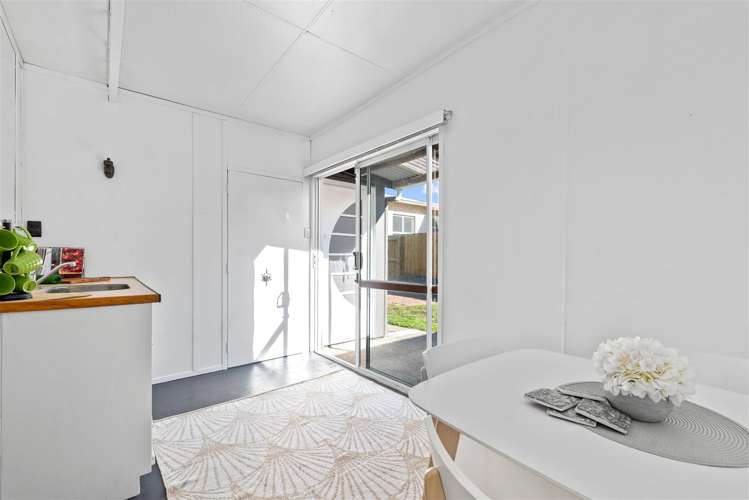 3a Kouma Place Fairy Springs_6