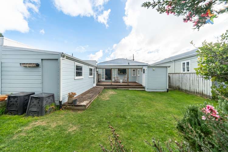 24 Tory Street Petone_18