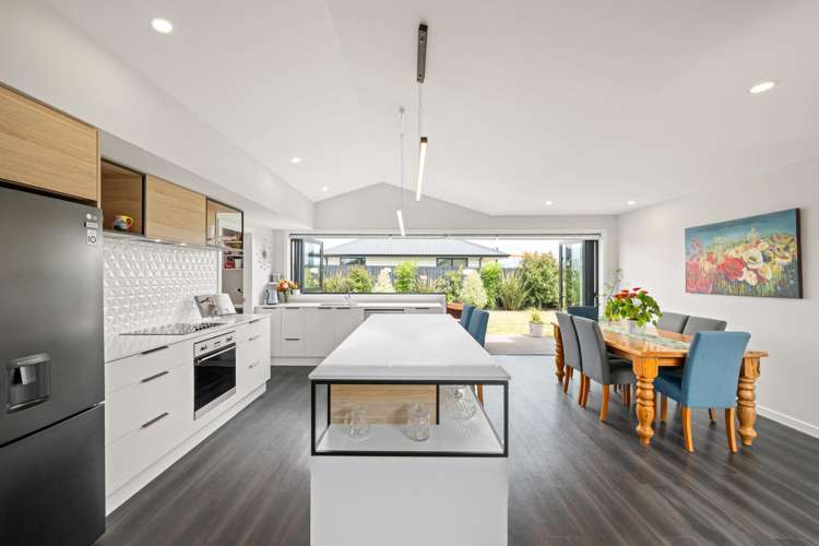 17 Rose Manor Drive_4