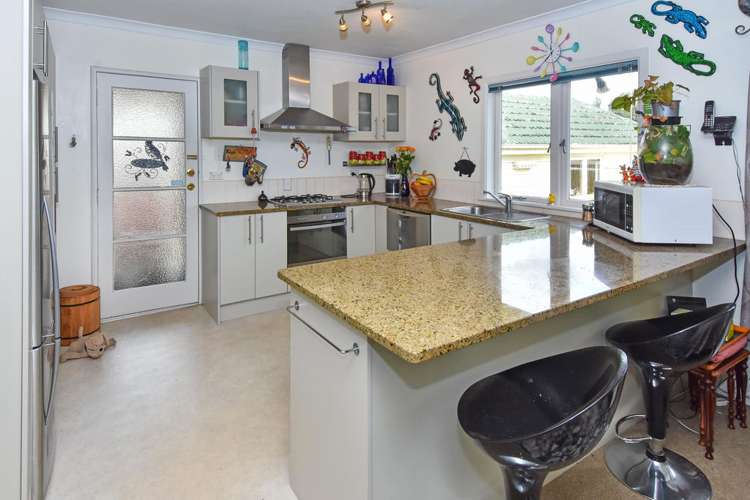 1/22 Grove Road Papakura_3