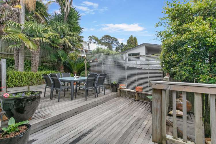 3/16 Woodside Avenue Northcote_5