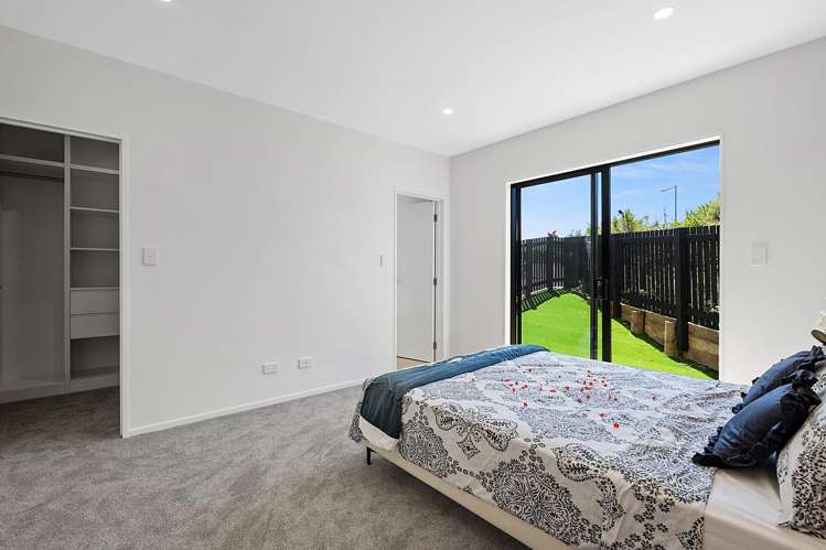 91 Joshua Carder Drive Hobsonville_10