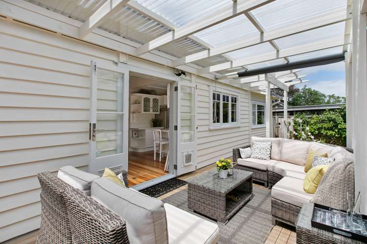 48 Tawhiri Road One Tree Hill_17