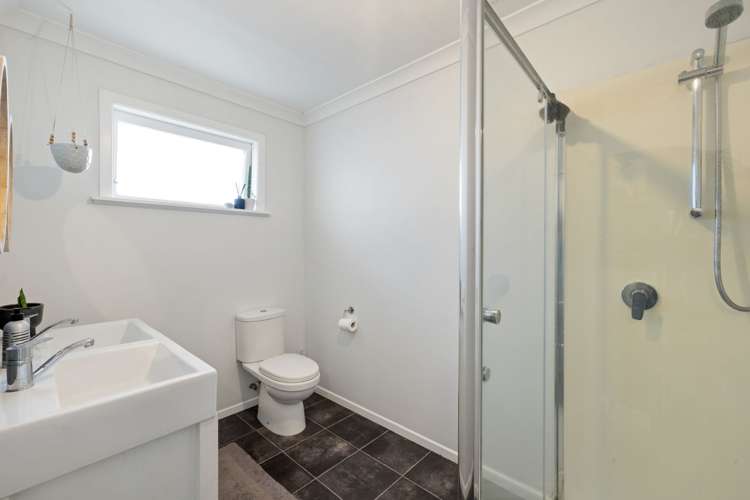 21 MacDonald Road Glenview_17