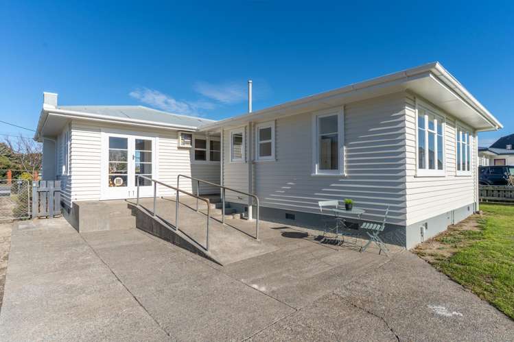 122 High Street Masterton_17