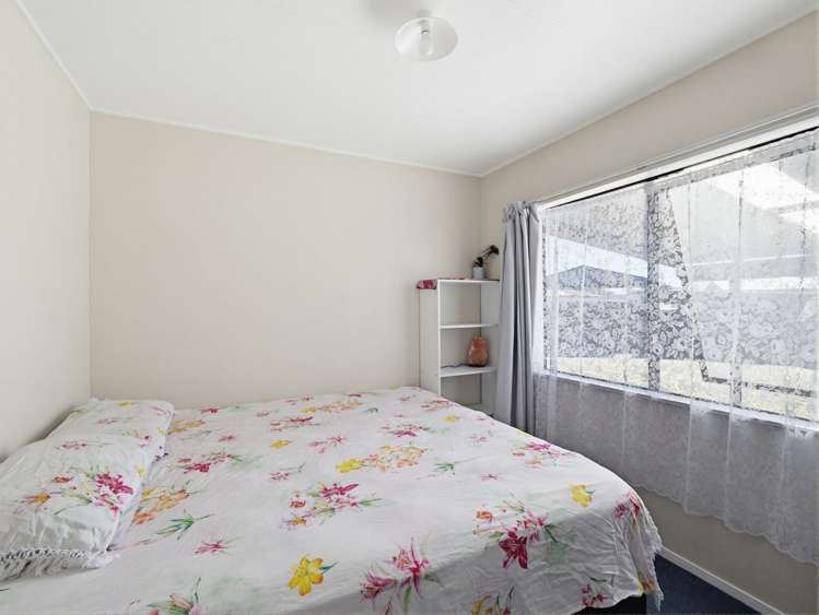 66 Tarbet Street Flaxmere_8
