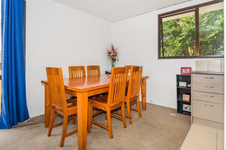 2/63 Hindmarsh Street Henderson_5