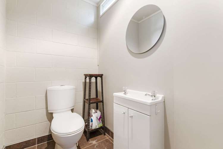 136 Valley Road Pukekohe_15