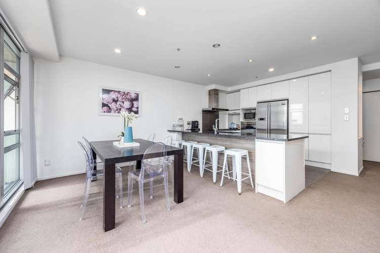 6AA/205 Hobson Street_5