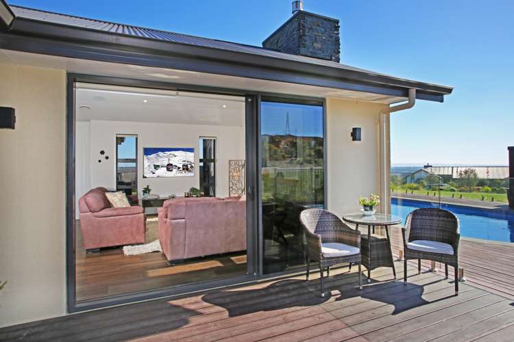 11 Bernora Crescent Bombay_18