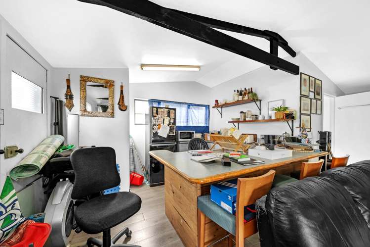 2083 Great North Road Avondale_15