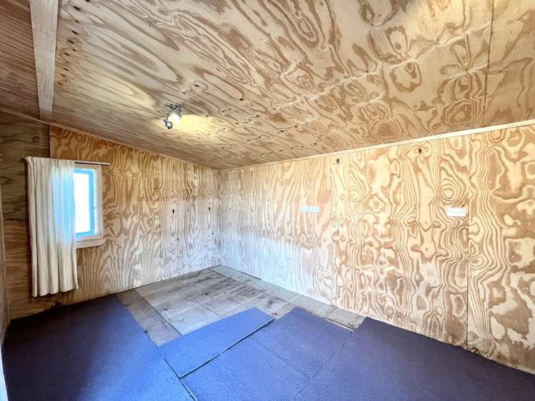 1 Forest Glen Orewa_18