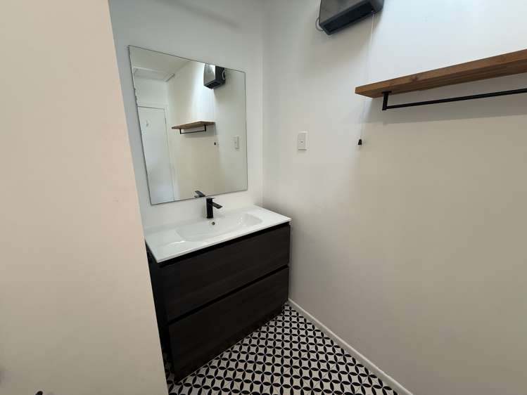 10 Kimberly Road Waihi_12