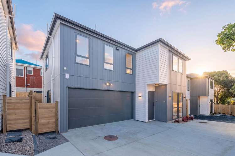Lot2/9 Macnay Way_0