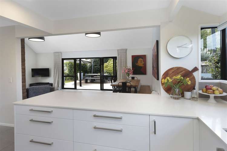 464 Avonhead Road Avonhead_8