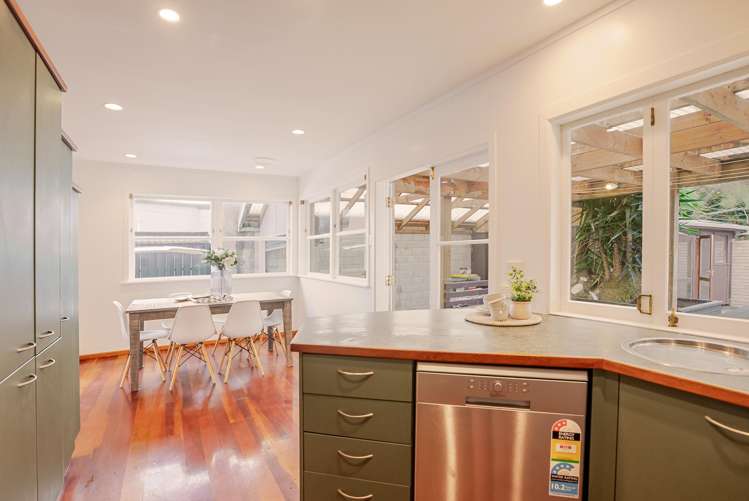 51 Eatwell Avenue Paraparaumu Beach_8