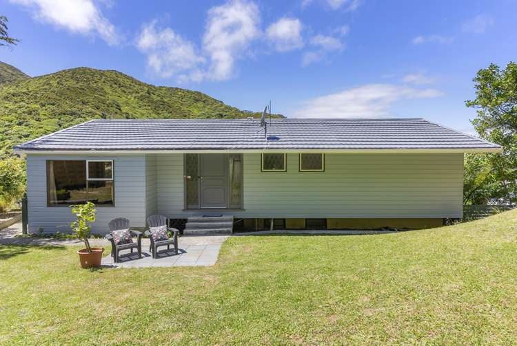 123 Awarua Street_0
