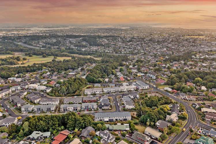 3 Matairangi Avenue Totara Heights_33