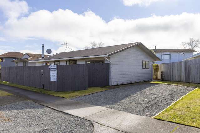 2/23 Newberry Place Richmond Heights_2