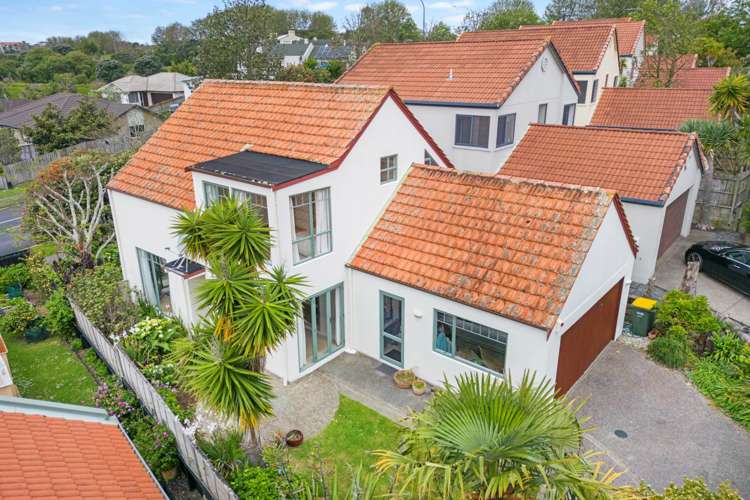 6 Parkwood Crescent Gulf Harbour_21