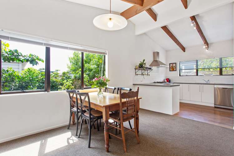 2/32 Alford Street Waterview_6