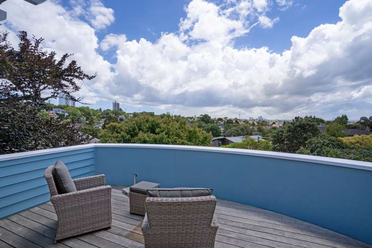 21 Woodley Avenue Remuera_2