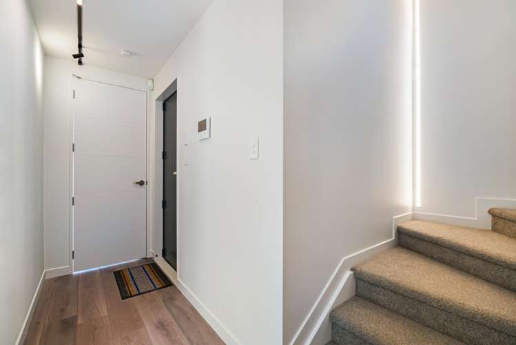 2/49 Northboro Road Belmont_9