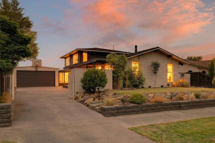 26 Yellowstone Crescent_0