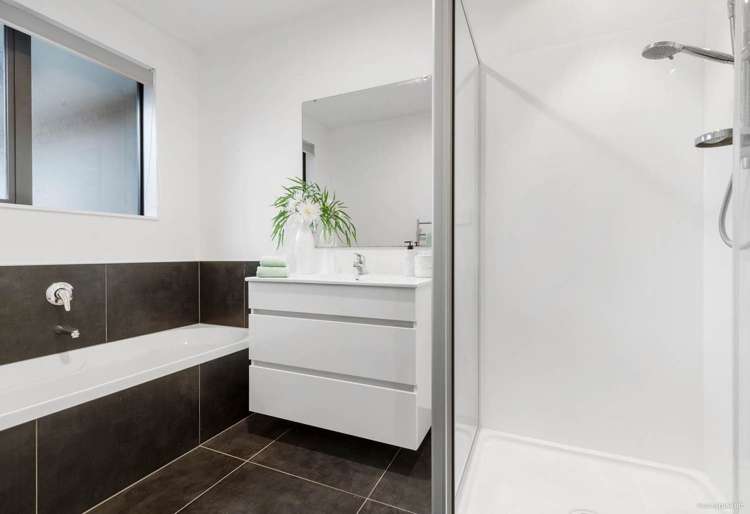 12 Silver Beech Street Takanini_3